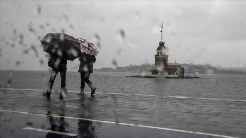 Marmara Bölgesi'nde öğleden sonra aralıklı yağmur bekleniyor