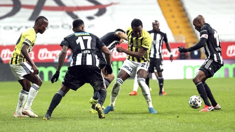 Süper Lig'in 31. haftasındaki derbi karşılaşmasında Beşiktaş ile Fenerbahçe 1-1 berabere kaldı