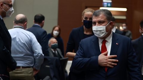Sağlık Bakanı Fahrettin Koca, Koronavirüs Bilim Kurulu toplantısına başkanlık etti