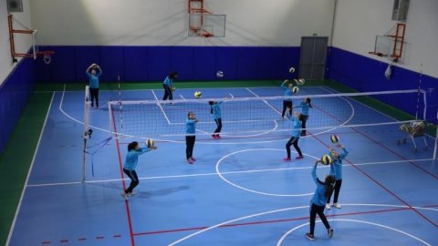 İBB’den 34 okula spor salonu
