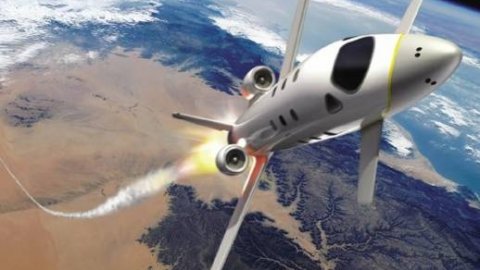 Blue Origin, uzay turizmi roketi için bilet satışına başlayacağını duyurdu