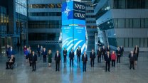 NATO Zirvesi'nden aile fotoğrafı