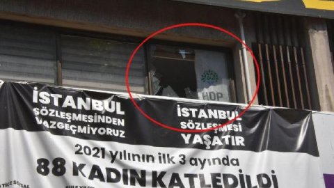 İzmir'de HDP binasında silah sesleri: "Parti binamız silahlı bir şahıs tarafından basılarak ateşe verildi"
