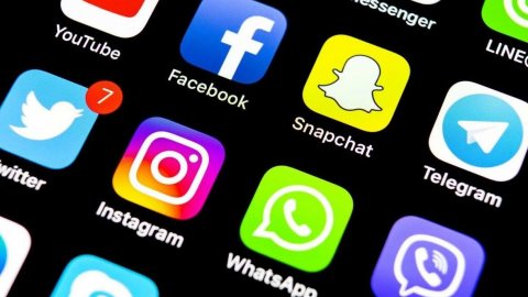 Instagram, Whatsapp ve Facebook'a erişim sorunu