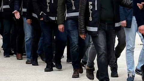 İzmir'de gece yarısı operasyon: 132 gözaltı kararı