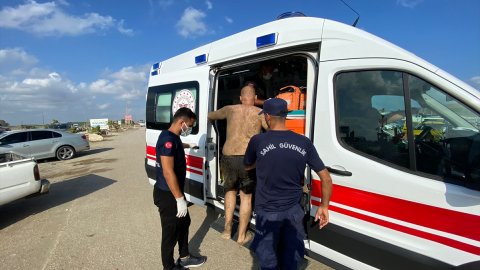 Adana'da denize giren 5 kişiden biri boğuldu