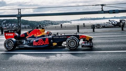 Formula 1 Türkiye Grand Prix 2021 için indirimli bilet!
