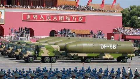 ABD'li bilim insanları, Çin'in nükleer füze üssü inşa ettiğini öne sürdü