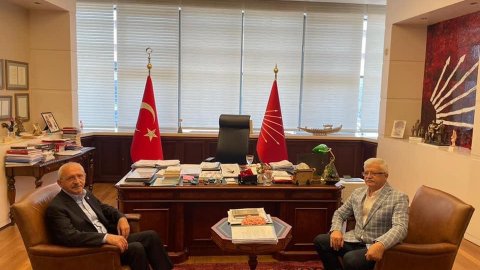  Burhaniye Belediye Başkanı Kemal Deveciler, CHP Genel Başkanı Kemal Kılıçdaroğlu'nu ziyaret etti