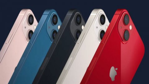 Apple, iPhone 13'ü tanıttı! İşte Türkiye fiyatı ve tüm özellikleri...