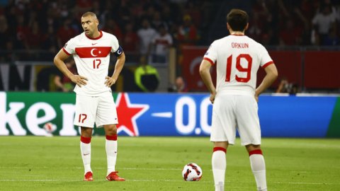 Türkiye, FIFA dünya sıralamasında 41'inciliğe geriledi