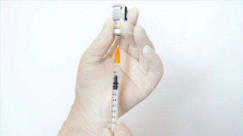 Merak edilen sorunun yanıtı: Grip ve Kovid-19 aşısı aynı gün yaptırılabilir mi?