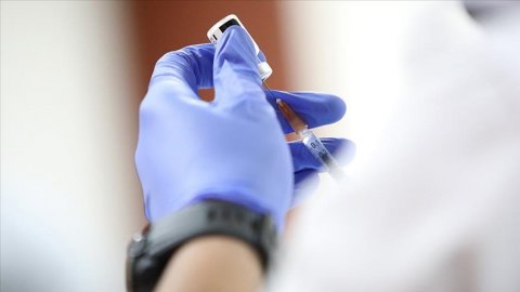 Bilim Kurulu Üyesi Şener: Obezite hastaları mutlaka Kovid-19 aşısı yaptırmalı