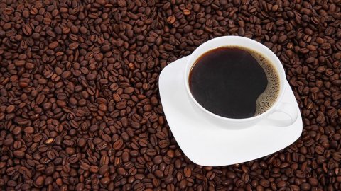  Kahve içmeden daha zinde uyanmanın 5 formülü