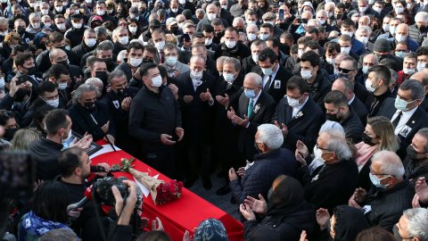 Kılıçdaroğlu ve İmamoğlu, İmranlı Belediye Başkanı Murat Açıl'ın cenaze törenine katıldı