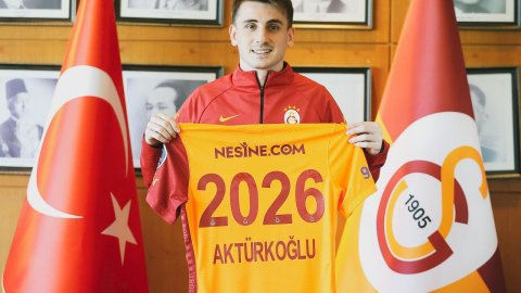 Kerem Aktürkoğlu, 5 yıl daha Galatasaray'da