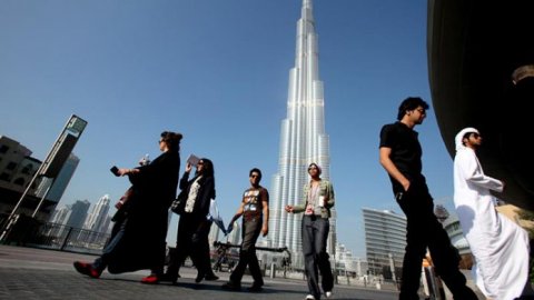 Birleşik Arap Emirlikleri'nde haftada 4,5 gün çalışma kuralı geliyor