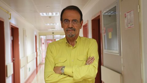 Prof. Dr. Mehmet Ceyhan: "Aşılı, aşısız herkese izolasyon uygulanmalı"