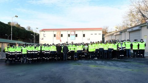 Beşiktaş Belediyesi 350 personel ile kar mesaisine başladı
