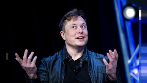 Tesla ve SpaceX'in CEO'su Elon Musk'tan Dogecoin açıklaması