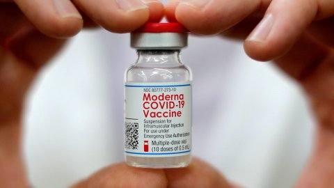 Moderna CEO’sundan Omicron aşısı müjdesi: Martta kullanıma başlanacak