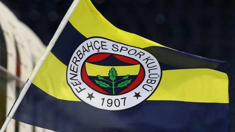 Fenerbahçe'de 2 futbolcunun Kovid-19 testi pozitif çıktı