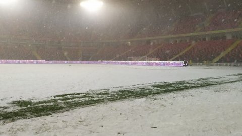 Süper Lig karşılaşmaları kar yağışı tehlikesi altında
