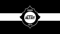 Altay'ın eski futbolcusu Mustafa Turgat yaşamını yitirdi