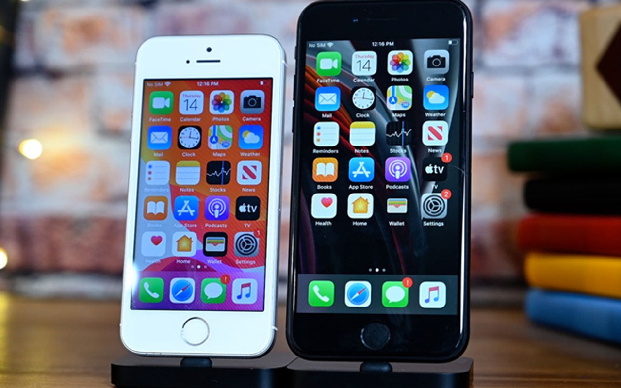 Ios 12 mini. Айфон se 2016. Apple iphone se 2022 vs iphone 12 Mini. Iphone se 2020 vs iphone 5. Айфон 5 se 2016.