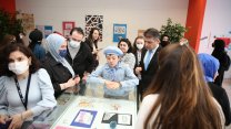 Ali Kılıç’ın yetenekli ellerinden ‘İzler’ sergisi Küçükçekmece Belediyesi Güzel Sanatlar Akademisi’nde