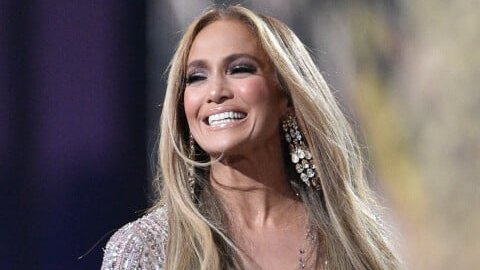 53 yaşındaki Jennifer Lopez'in verdiği pozlar olay oldu!