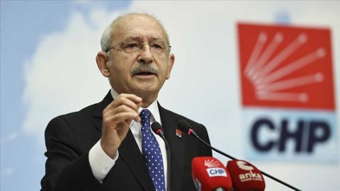 Kılıçdaroğlu, Galatasaray Spor Kulübü başkanlığına seçilen Özbek'i kutladı