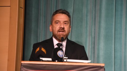Mehmet Şimşek, yeniden Eskişehirspor’un başkanı seçildi