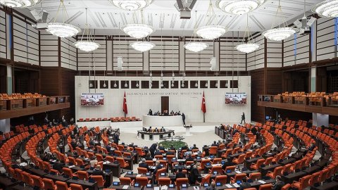 İstanbul Finans Merkezi Kanunu Teklifi, TBMM Genel Kurulu'nda kabul edilerek yasalaştı