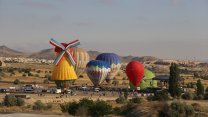 Kapadokya'da 'Balonfest' heyecanı yaşanıyor