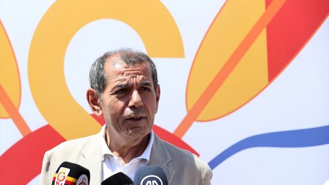 Galatasaray Kulübü Başkanı Dursun Özbek'ten taraftarı heyecanlandıran açıklama
