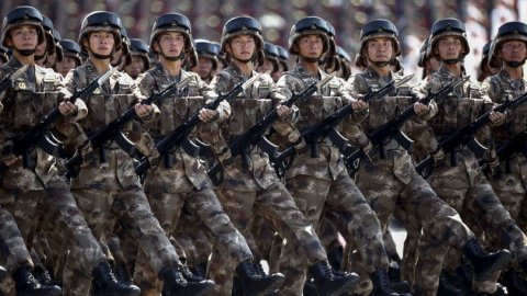Çin ordusu, Pelosi'nin Tayvan ziyaretine tepki olarak tatbikat başlattı