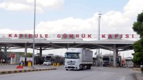 Bulgaristan sınırındaki Türk TIR'ları 3 gündür bekliyor