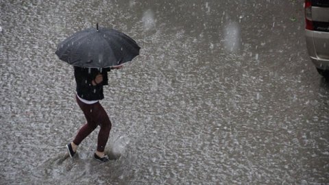 Meteoroloji’den yeni uyarı: Sel, dolu yağışı ve fırtına!