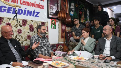 İYİ Parti Genel Başkanı Akşener, saldırıya uğrayan cemevini ziyaret etti