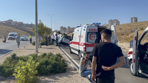 Gaziantep'te işçi servisleri kaza yaptı: 22 yaralı!