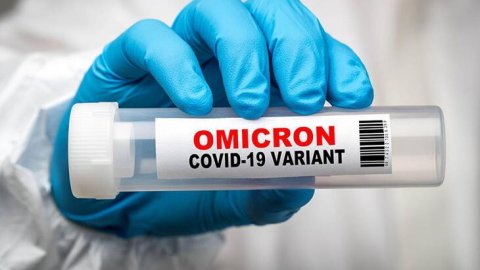 Bilim insanları uyardı: Omicron’un yeni varyantı çok bulaşıcı!