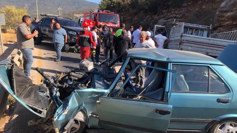 Muğla'daki trafik kazalarında 1'i ağır 4 kişi yaralandı