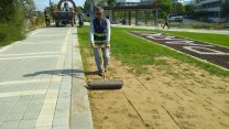 Burhaniye’de parkların bakım çalışmaları son hız devam ediyor