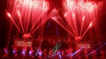Cizre'de binlerce kişi konser ve DJ performansıyla eğlendi