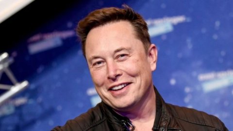 Elon Musk’tan Twitter açıklaması: Yeni politikamız erişim özgürlüğü değildir