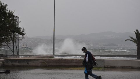 İzmir için Meteoroloji'den 'sağanak' uyarısı geldi!