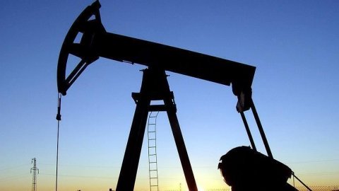 Brent petrolün varil fiyatı 85,36 dolar seviyesinde