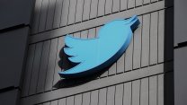Twitter'dan geri adım: Askıya alınan hesapları açmaya başladı
