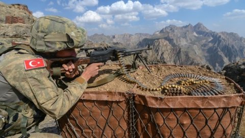 Milli Savunma Bakanlığı açıkladı: PKK/YPG’li 2 terörist etkisiz hale getirildi